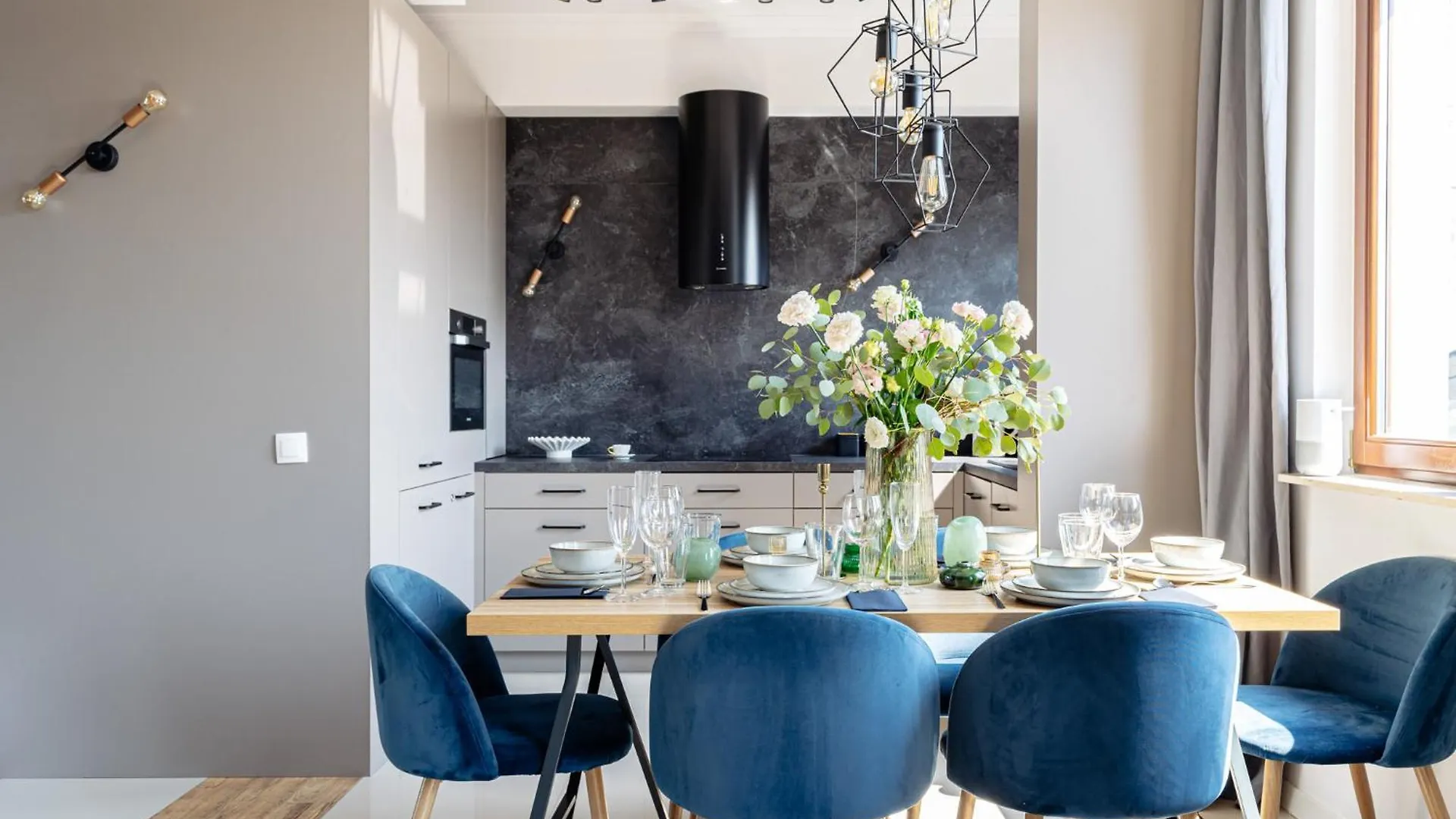 Kleparz Skyline Apartment - Loftaffair Krakow