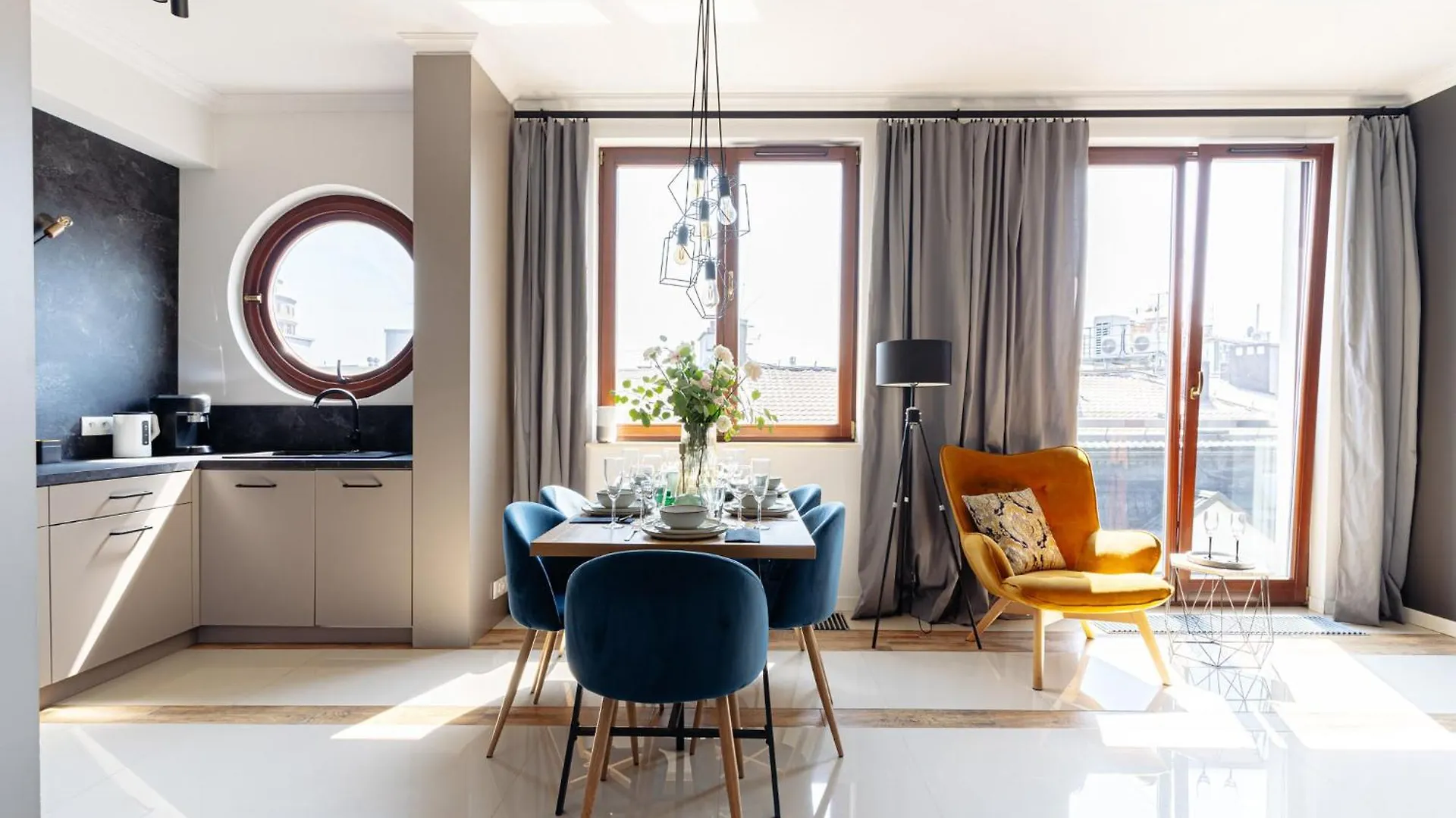 Kleparz Skyline Apartment - Loftaffair Krakow 0*,  Poland
