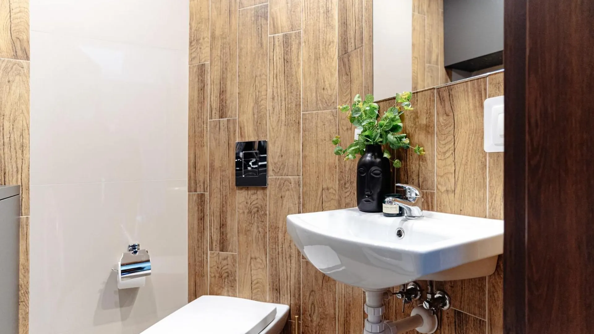 Kleparz Skyline Apartment - Loftaffair Krakow